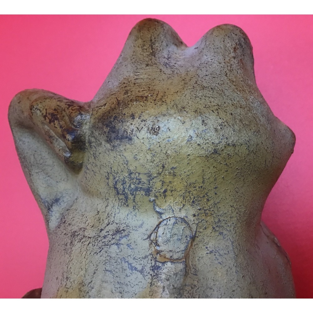 Vintage Cast Iron Frog Bank, Sitting Pose - Picture 8 of 11